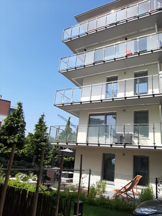 Impresja 42 Apartament Z Garazem Колобжег Екстериор снимка