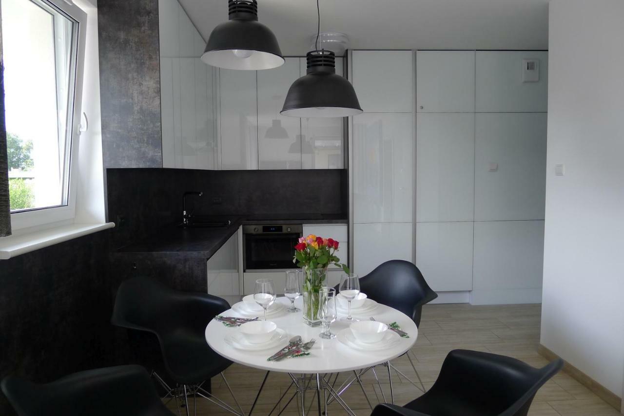 Impresja 42 Apartament Z Garazem Колобжег Екстериор снимка