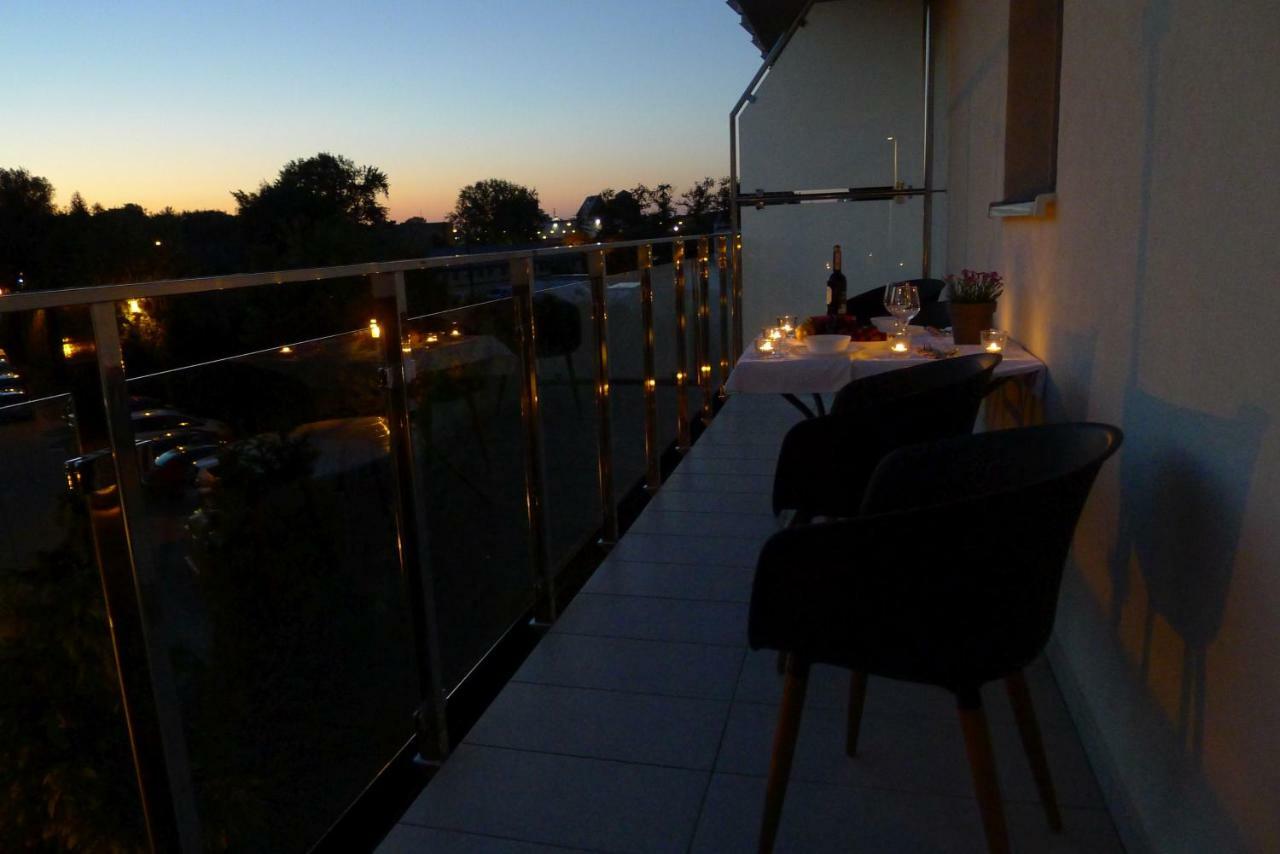Impresja 42 Apartament Z Garazem Колобжег Екстериор снимка