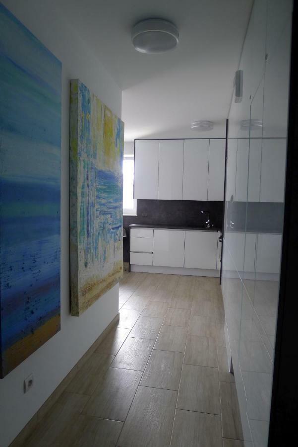 Impresja 42 Apartament Z Garazem Колобжег Екстериор снимка