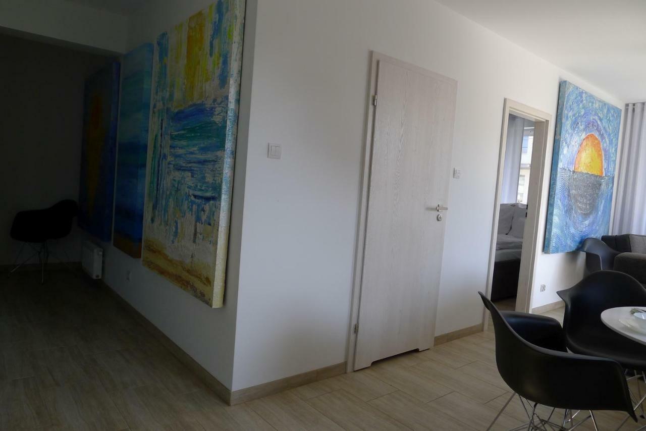 Impresja 42 Apartament Z Garazem Колобжег Екстериор снимка