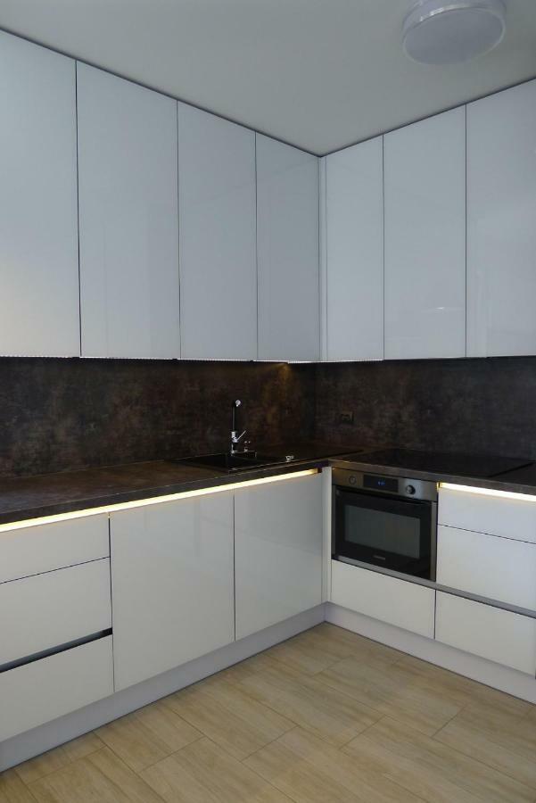 Impresja 42 Apartament Z Garazem Колобжег Екстериор снимка