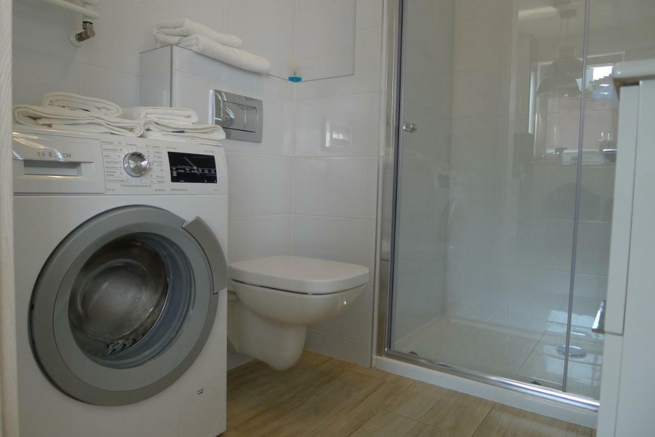 Impresja 42 Apartament Z Garazem Колобжег Екстериор снимка