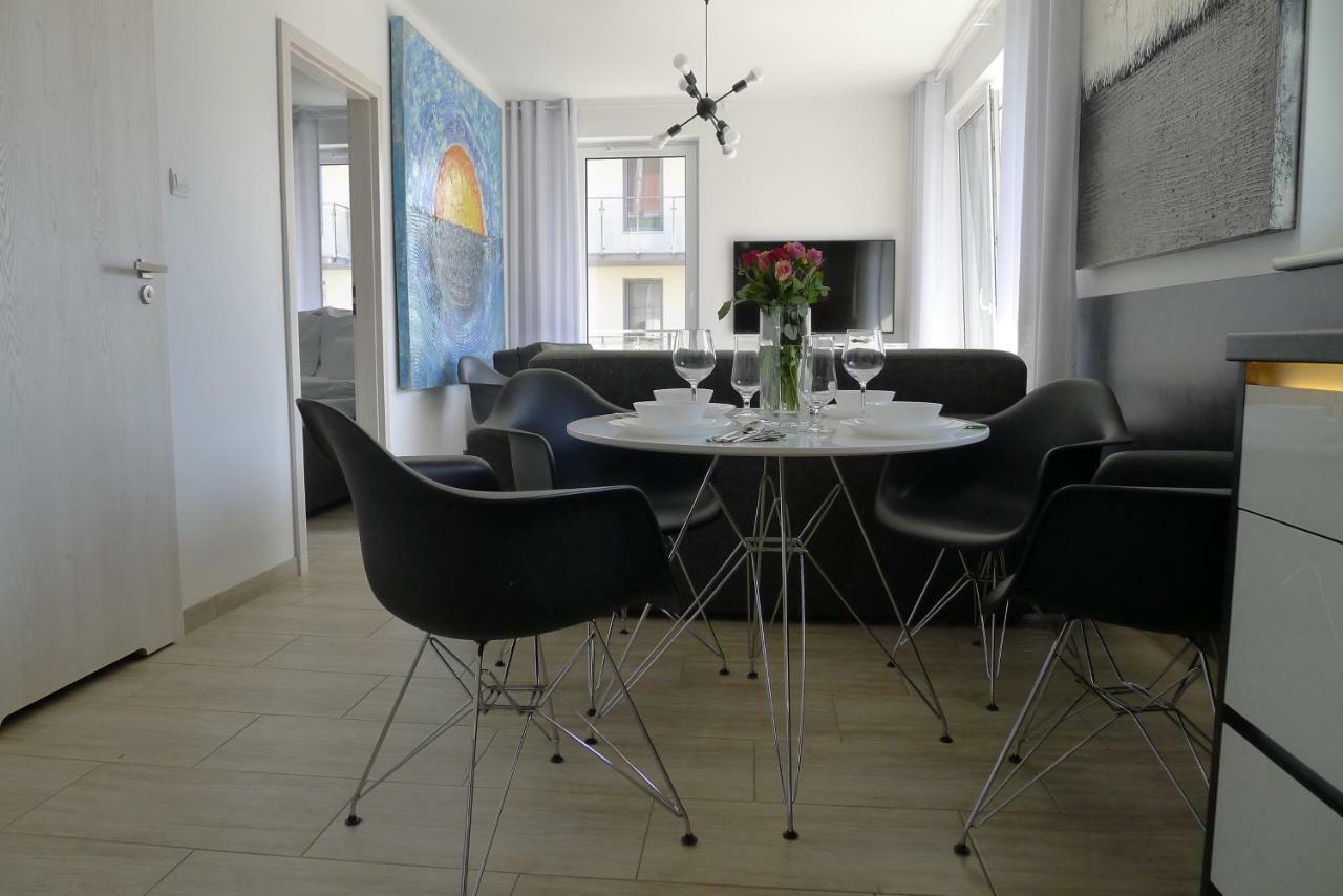Impresja 42 Apartament Z Garazem Колобжег Екстериор снимка